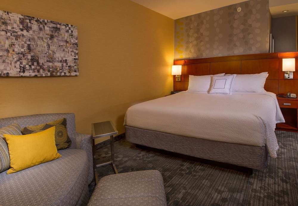 Courtyard By Marriott Traverse City Ngoại thất bức ảnh